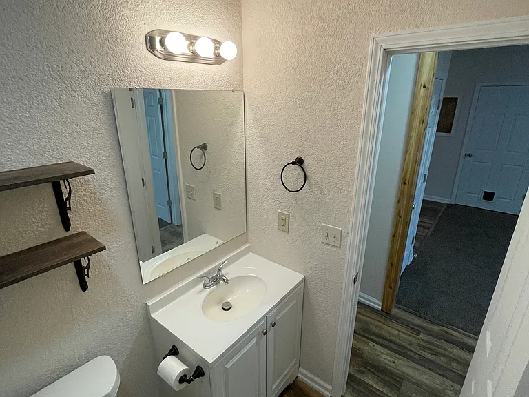 115 Broadway St #A — Photo 7