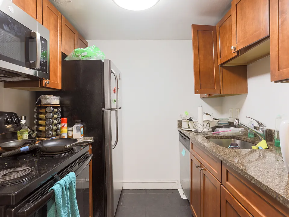 722 Columbus Ave #1