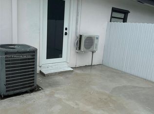 10261 SW 168th St #1, Miami, FL 33157