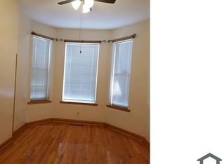 2934 W Jackson Blvd #2, Chicago, IL 60612