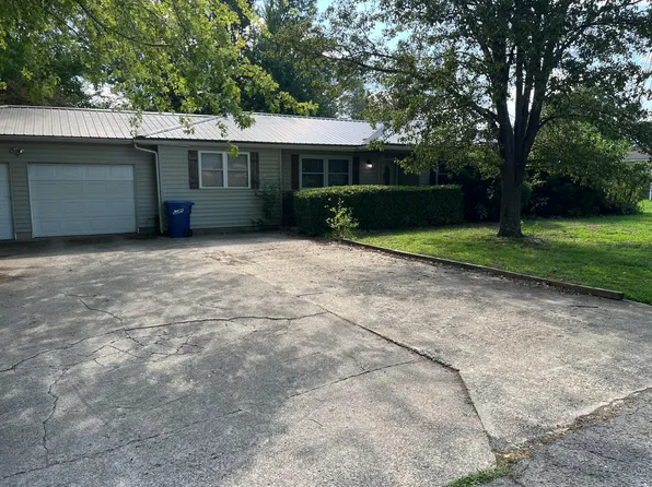 902 North Avenue, Mansfield, MO 65704