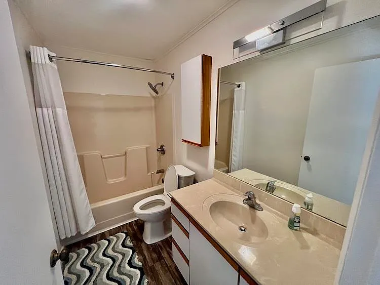 2067 Woods Ln #14 — Photo 8