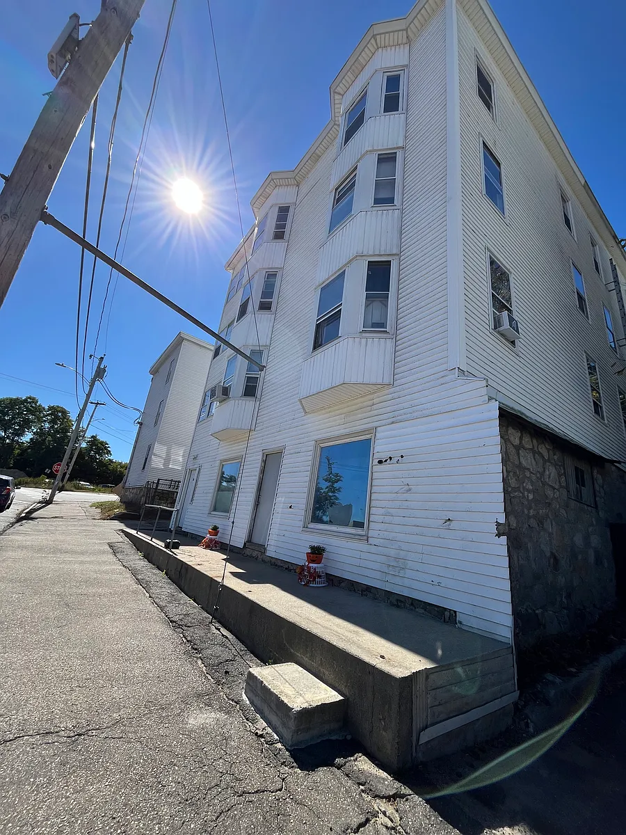 Building Photo - 205 Cumberland St #2R
