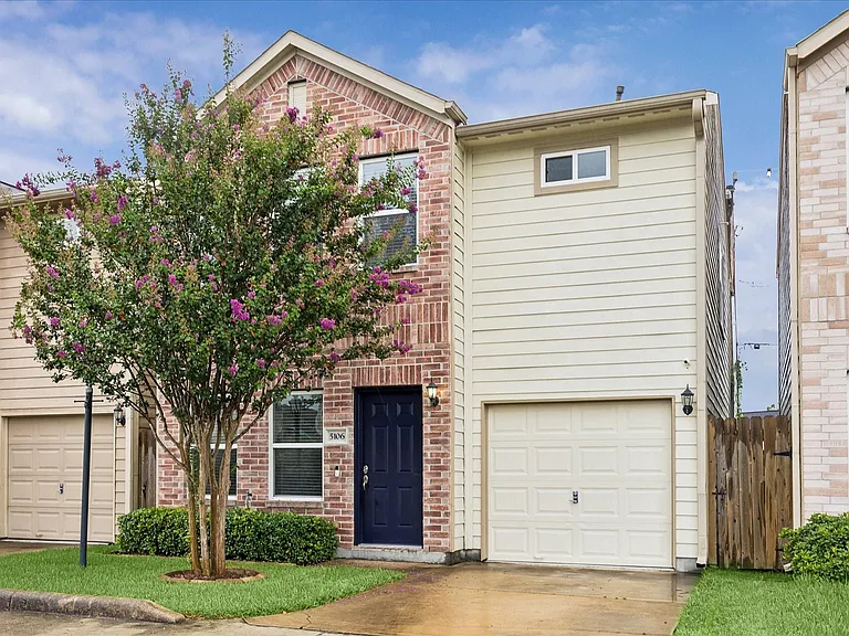 5106 Pinemont Pl — Photo 1