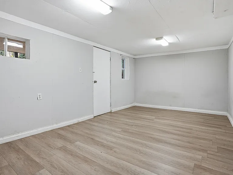 345 Brannan Rd — Photo 7