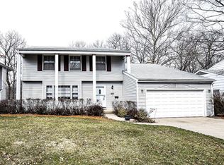 123 Point Bluff Dr, Decatur, IL 62521