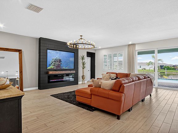 3rd image of 10263 SW Orana Drive