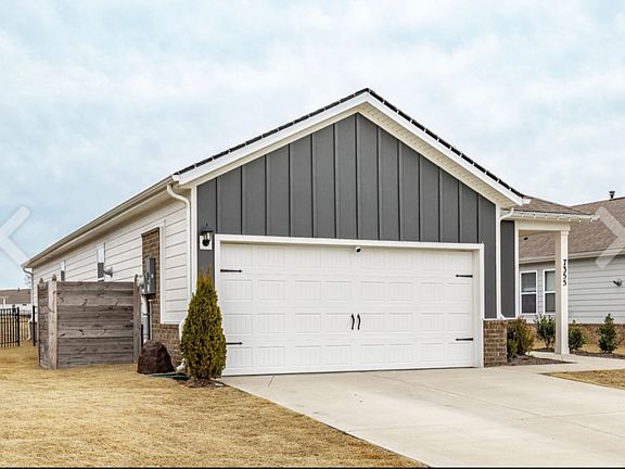 4th image of 7355 Lang Ave