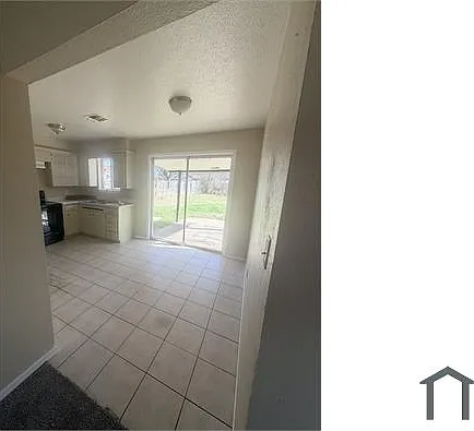 3245 S Madole Blvd — Photo 8