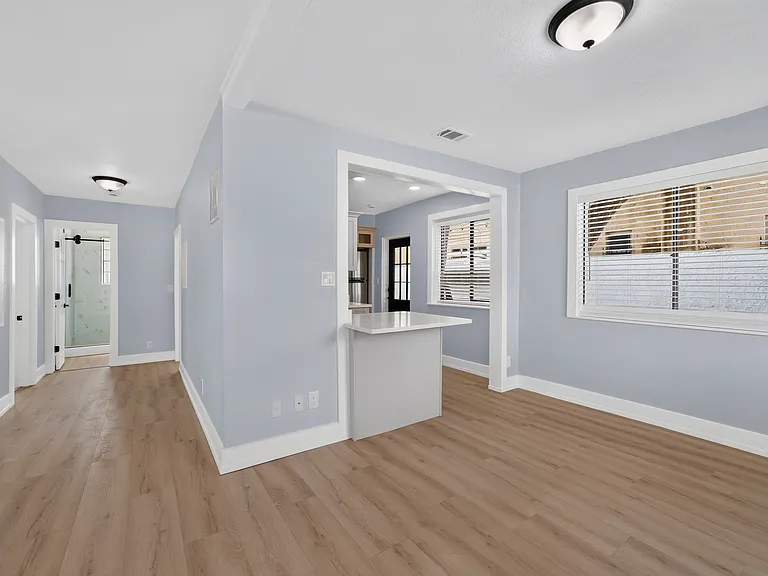 1015 Ohio Ave — Photo 17