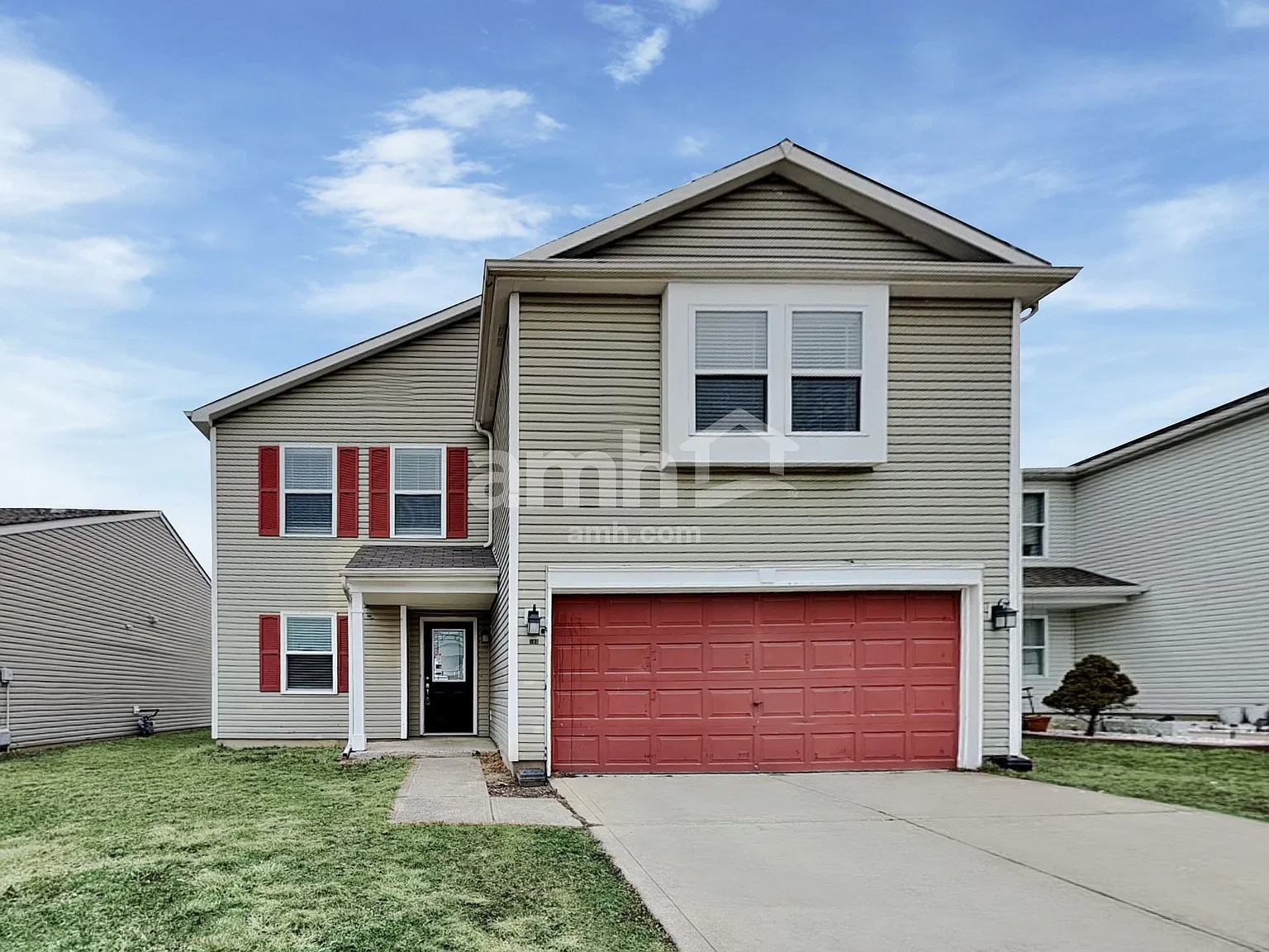 3 bed, 2.5 bath, 2035 sqft, $1,975 — Photo 1