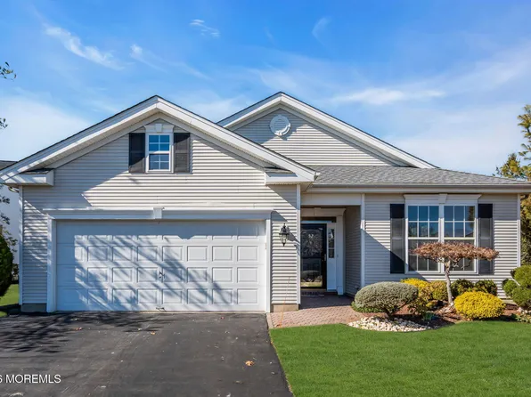 52 Bunker Hill Drive, Allentown, NJ 08501