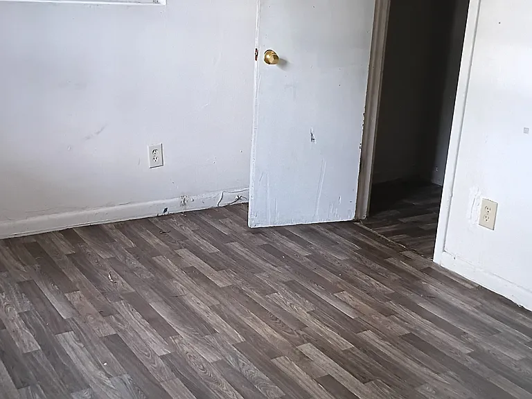 819 N 11th St #3 — Photo 4
