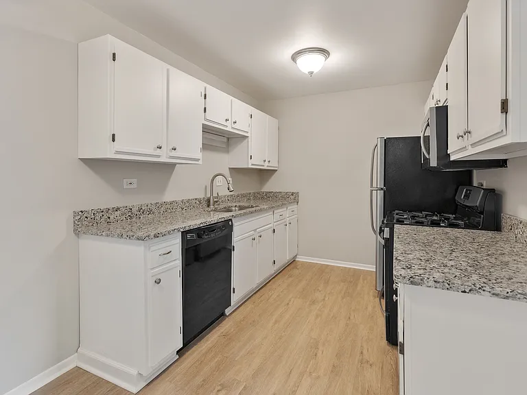 332 Park Ridge Ln #5-B — Photo 11