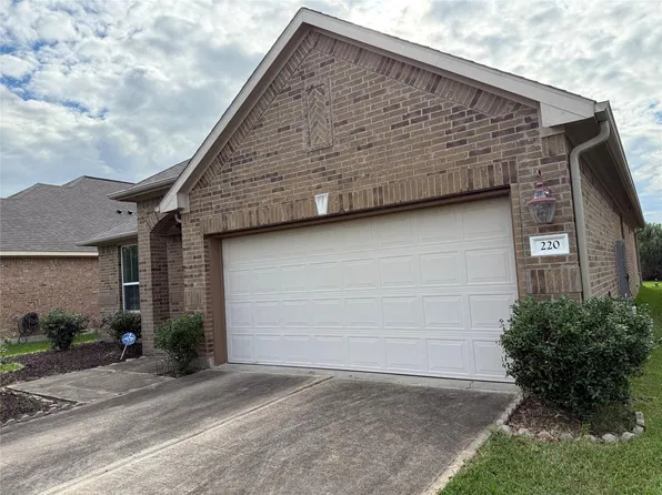 220 Brookwood Park Ln, League City, TX 77539