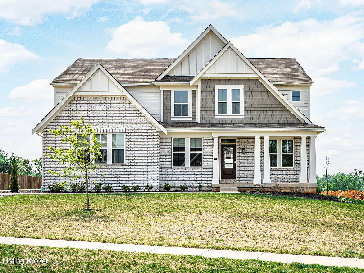 4 bed, 2.5 bath, 4063 sqft, $2,980 — Photo 1
