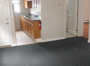 92 Bates St #2R, Pawtucket, RI 02861