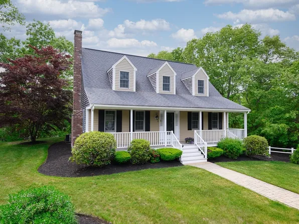 71 Ice House Ln, Marshfield, MA 02050