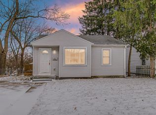 2228 Riverside Dr, Lake Station, IN 46405