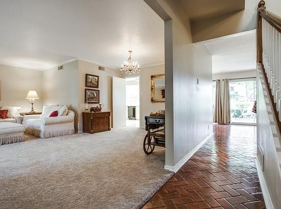 2nd image of 4137 Courtshire Dr