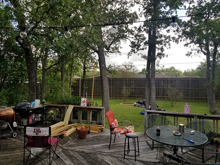 3903 Oaklawn St — Photo 10