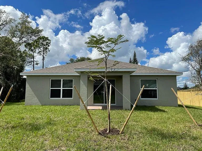 456 Macarthur Dr — Photo 16