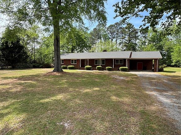 2nd image of 804 Briarcliff Rd