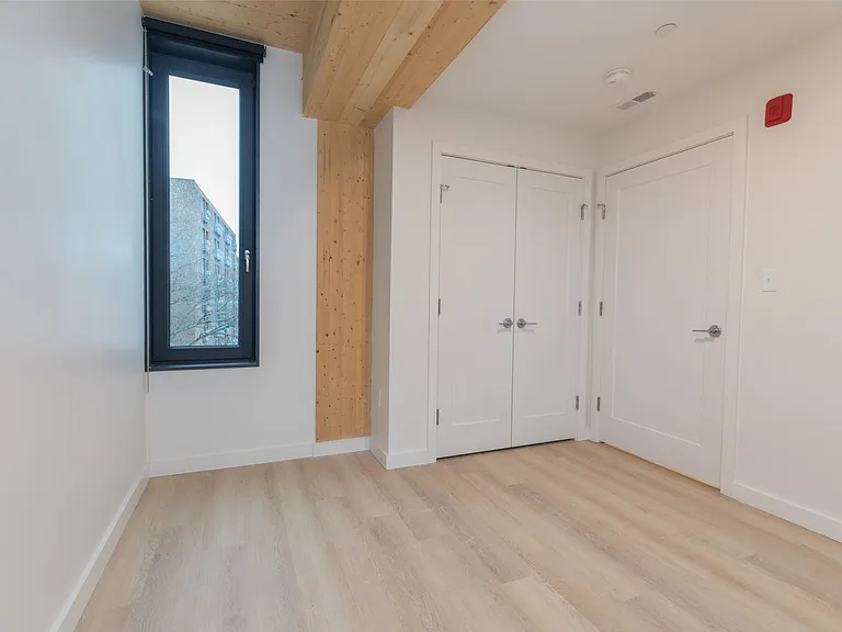12 E Lenox St #600 — Photo 7