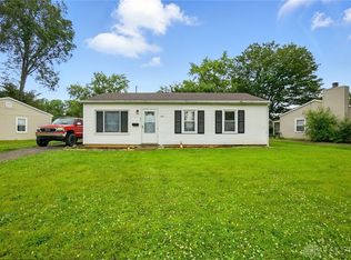 1432 Raybell Dr, Xenia, OH 45385