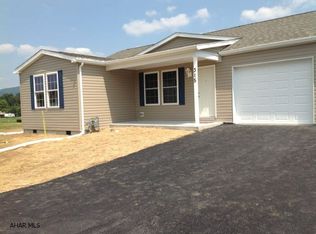 315 Goss Dr, Hollidaysburg, PA 16648
