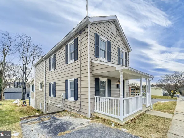 77 S Center St, Westminster, MD 21157