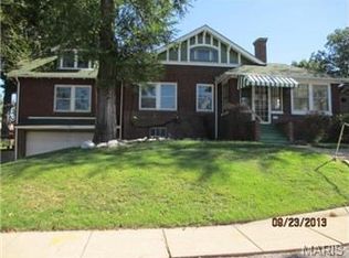 334 Bermuda Dr, Saint Louis, MO 63121