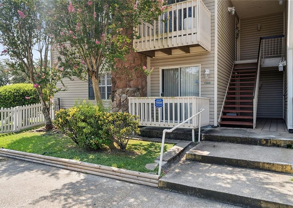 1st image of 736 Village Rd Unit 101D