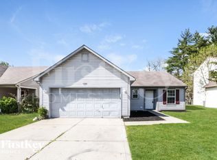 8332 Country Meadows Dr, Indianapolis, IN 46234