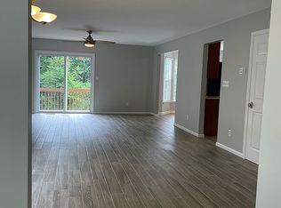 41 Spruce Hill Ct #1215, Hamburg, NJ 07419