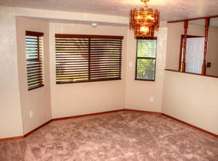 6630 Cocono Cir SW, Albuquerque, NM 87105