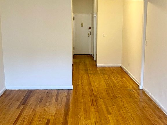 4th image of 520 E 84th St APT 4H