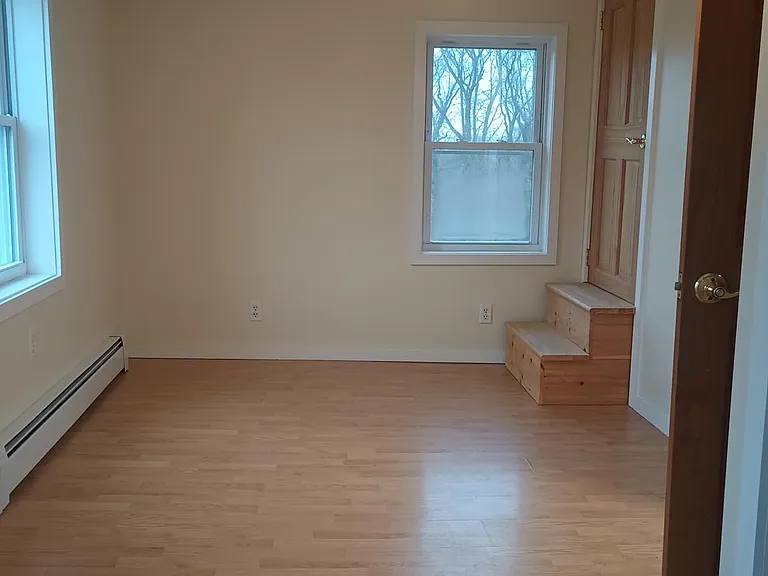 4325 Fairview Rd — Photo 10