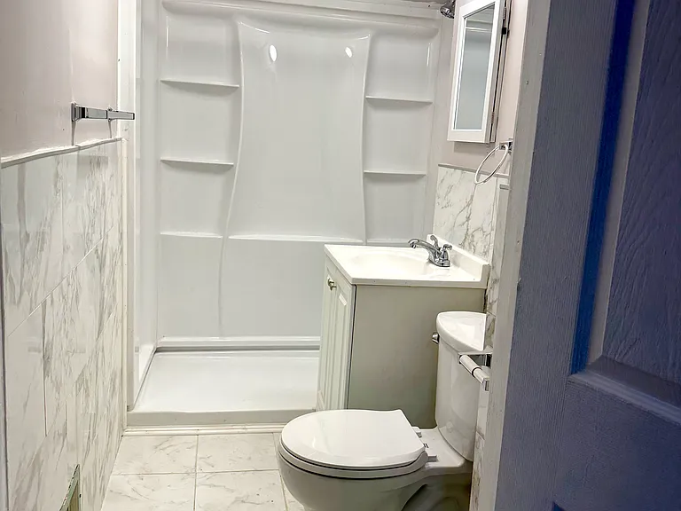 82 New York Ave #1 — Photo 3