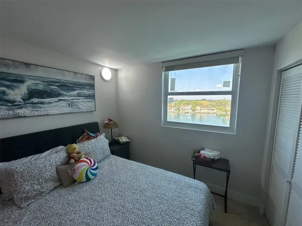 5880 Collins Ave APT 705, Miami Beach, FL 33140