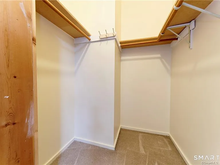 33 Ivy Ln #33 — Photo 14