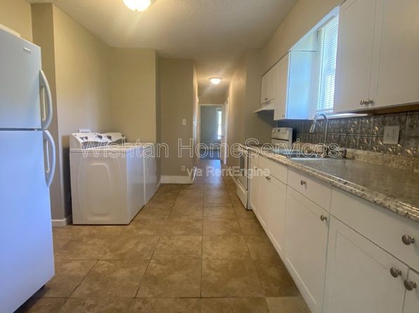 617 W Calhoun St APT A