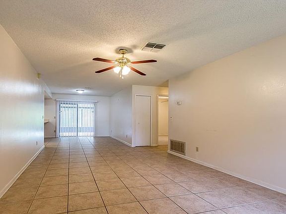 3rd image of 10006 Fawn Grove Pl