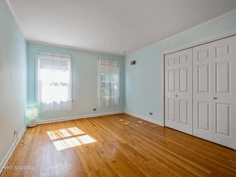 2338 Prairie Ave — Photo 11