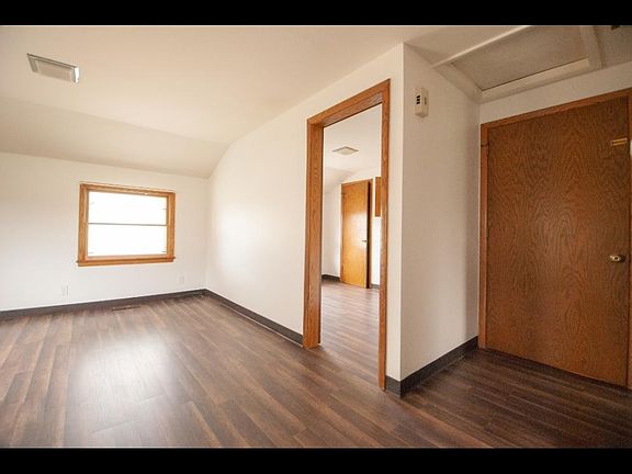 3rd image of 346 N Main St #1/2