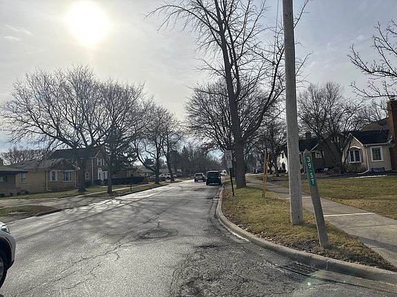 5th image of 149 N Gilbert Ave