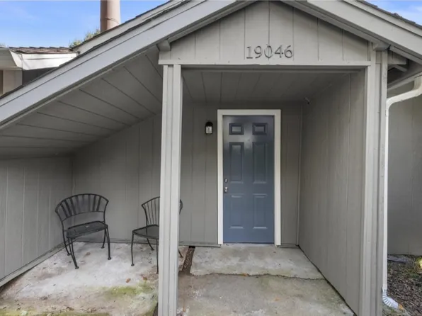 19046 Laurel Dr, Los Gatos, CA 95033