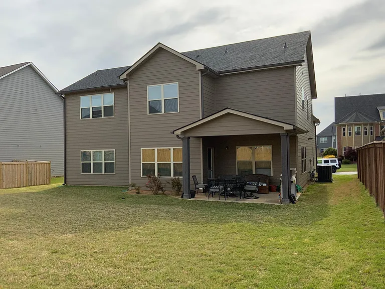 1470 Fort Dr — Photo 23
