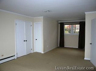 86 Rockledge Rd, Yonkers, NY 10708