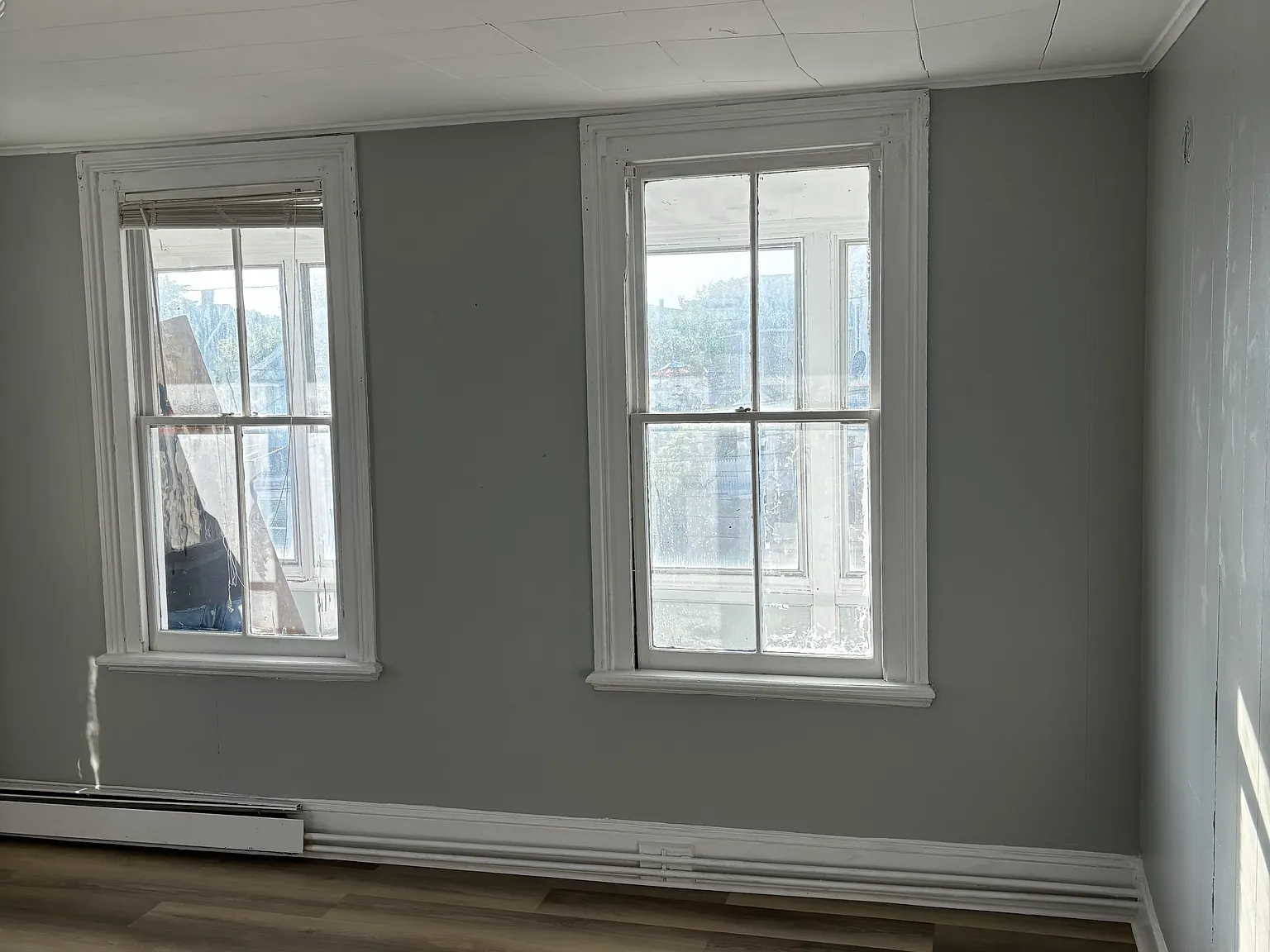 5 bed, 1800 sqft, $3,200 — Photo 3
